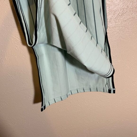 Adidas vapor green striped skirt - Picture 4 of 6